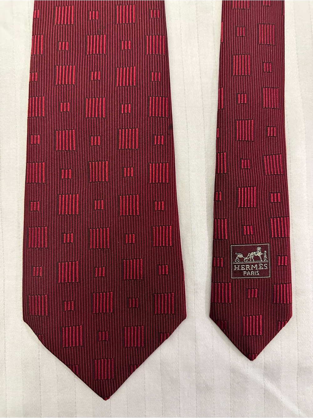 Hermès Deep Red Tonal Geometric Silk Tie Made in France